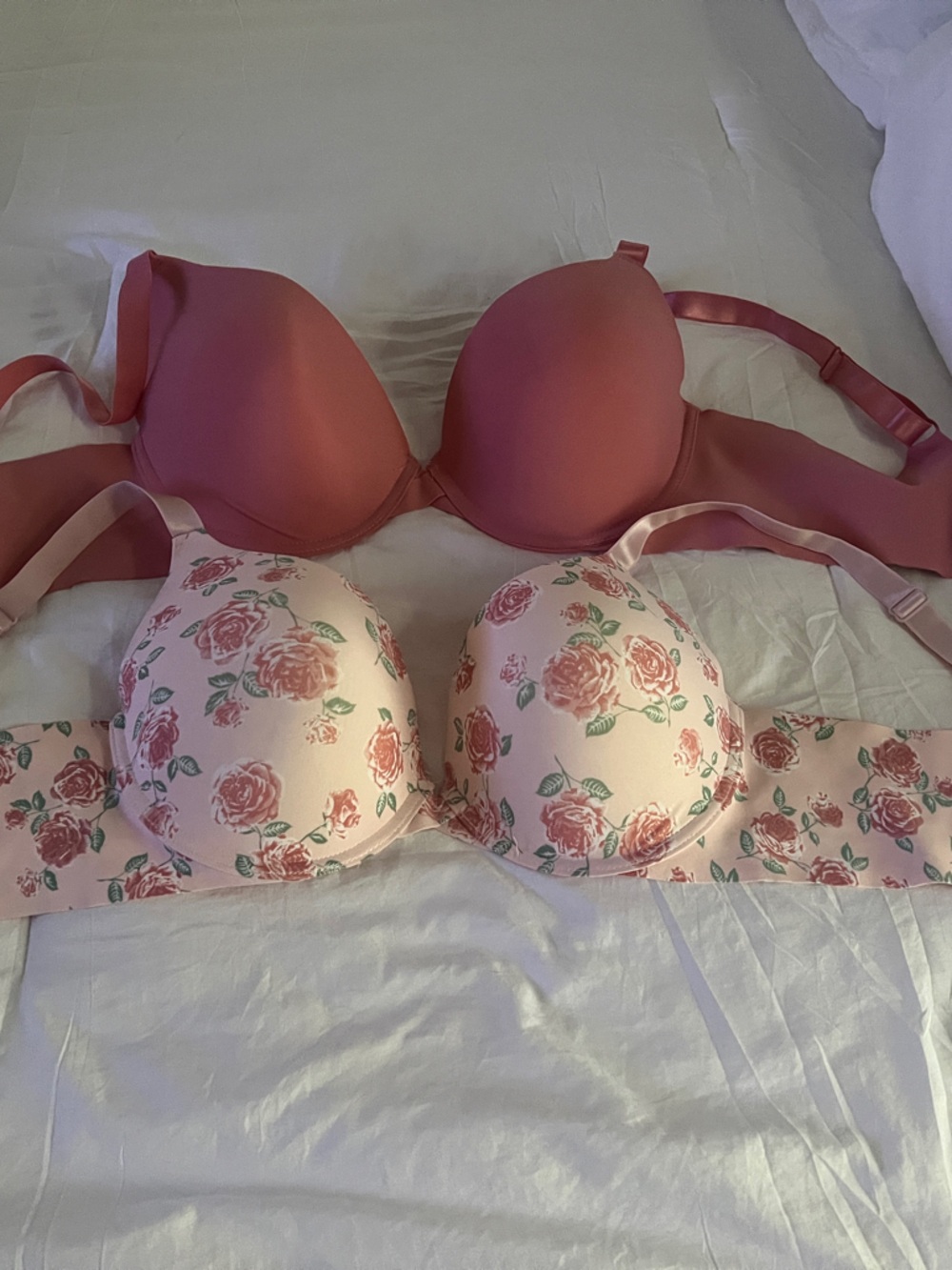 kathy ireland Rose Print and Solid Pink T-Shirt Bra Set